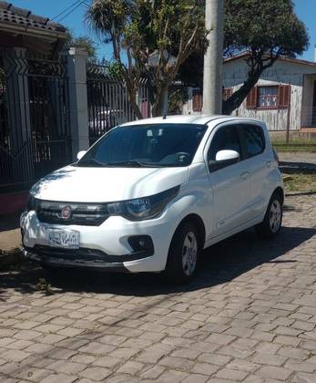 FIAT MOBI 1.0 EVO FLEX LIKE. MANUAL FIAT MOBI 1.0 EVO FLEX LIKE. MANUAL
